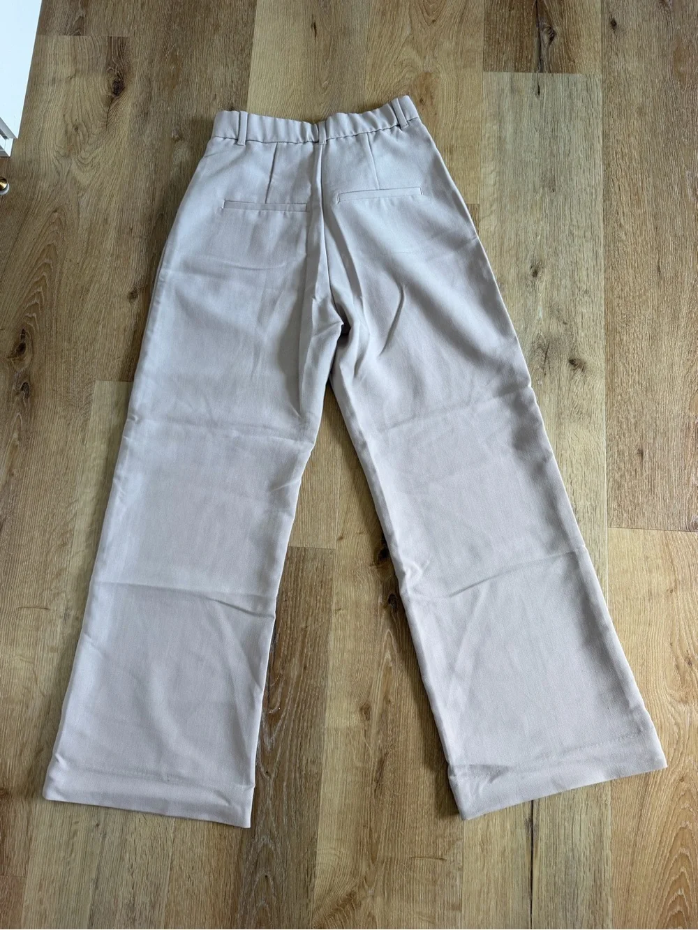 Abercrombie & Fitch Wide-Leg Trousers in Light Beige